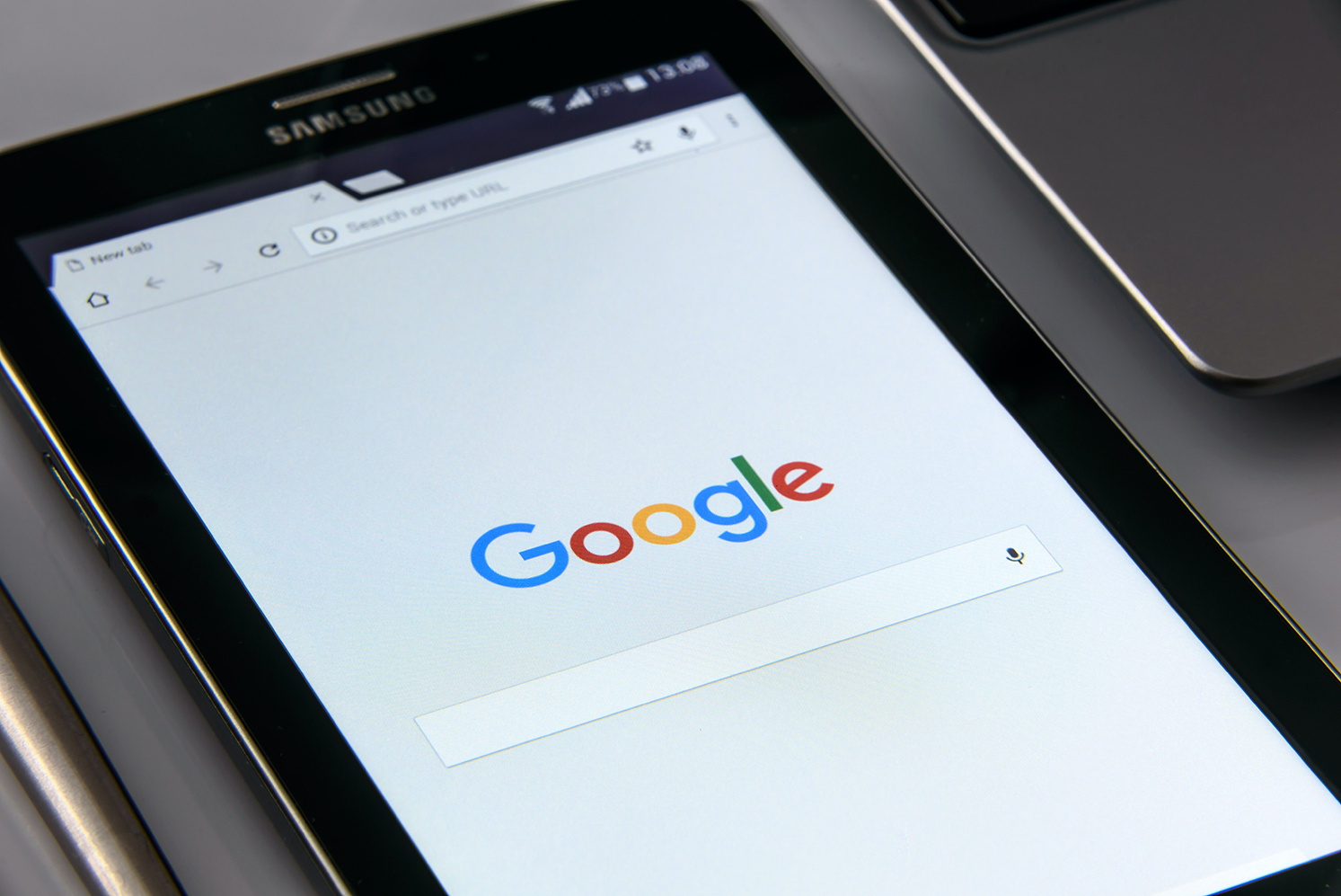 Bloomberg: How Would Big Tech Firms Deal With H.K. Security Law?