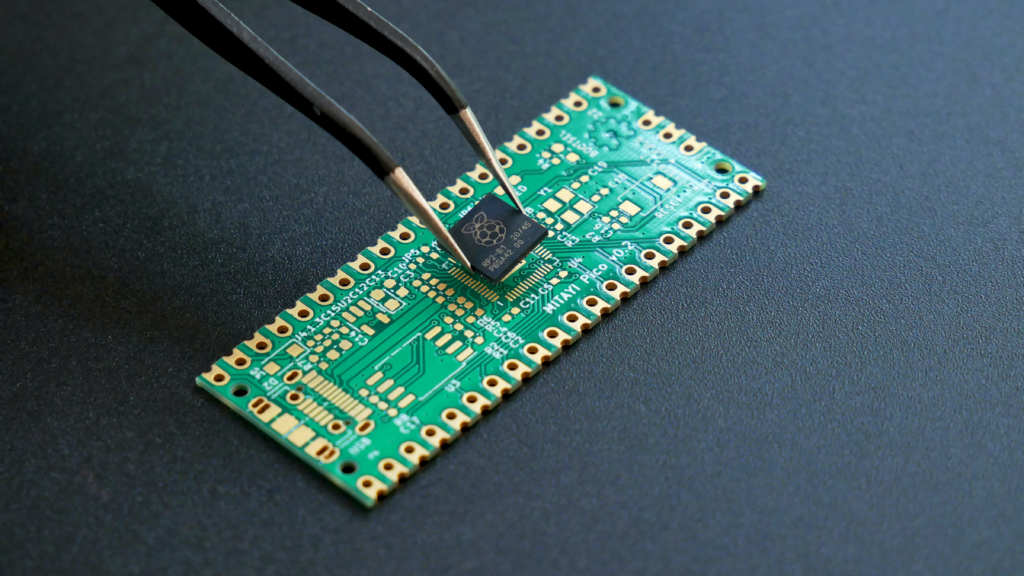 Strategy for revival of the Japanese Semiconductor Industry Access